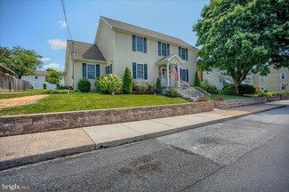 552 N Spring St, Middletown, PA 17057