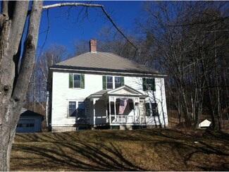 4 Livermore St, Wilton, NH 03086