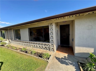 1261 Oakmont Rd, Seal Beach, CA 90740
