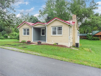 116 Simpson Rd, Greensburg, PA 15601