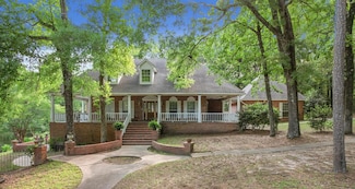 408 Shakespeare Dr, Dothan, AL 36303