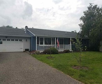 59 Mountain View Rd, Nassau, NY 12123