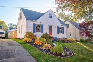 1703 Oakwood Ave, Akron, OH 44301