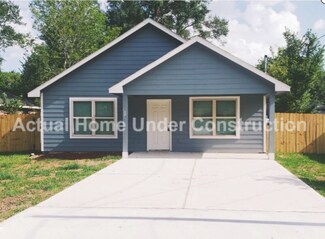 8148 Jeffery St, Houston, TX 77028