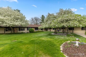 209 Bona Vista Dr NW Unit 25, Grand Rapids, MI 49504