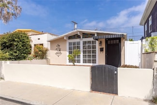 651 Ozone St, Santa Monica, CA 90405