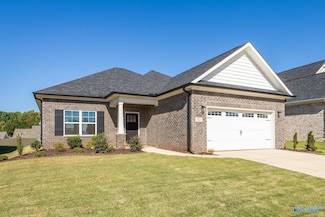 62 Faulkner Rd, Madison, AL 35756