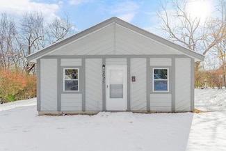 2915 E 77th Terrace, Kansas City, MO 64132