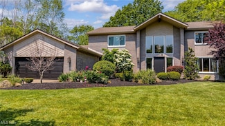 25901 Annesley Rd, Beachwood, OH 44122