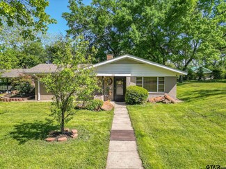 408 W Christine St, Overton, TX 75684