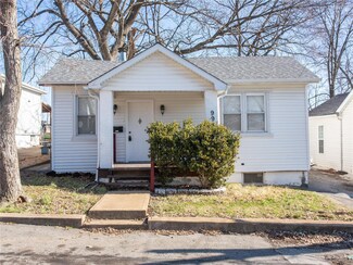 9924 Meadow Ave, Saint Louis, MO 63125