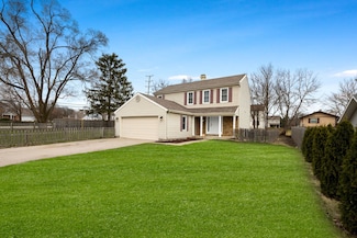 5524 W Sherman Dr, McHenry, IL 60050