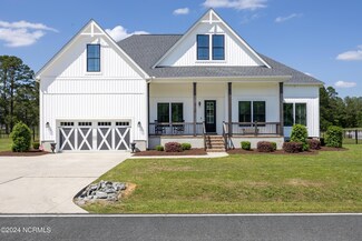 2130 Bill Hooks Rd, Whiteville, NC 28472