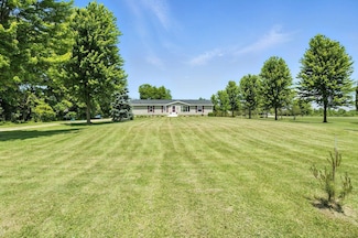 12240 Griffin Rd, Riley, MI 48041