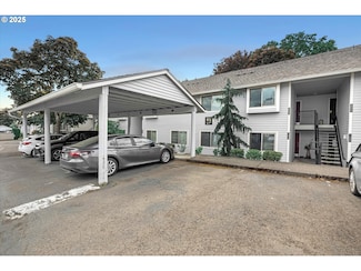 86 SW Kingsgate Unit D204, Lakeoswego, OR 97035