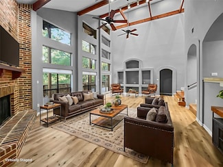 1314 Creekwood Dr, Garland, TX 75044