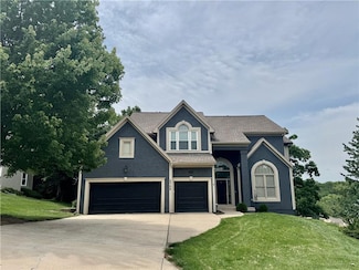5708 Cottonwood St, Shawnee, KS 66216