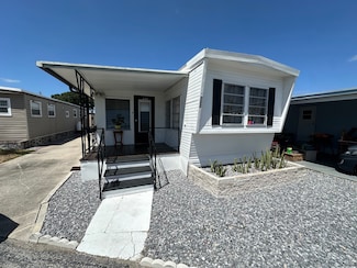 7400 46th Ave N Unit 222, Saint Petersburg, FL 33709