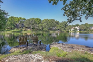 4300 NE Courtney Dr, Lees Summit, MO 64064