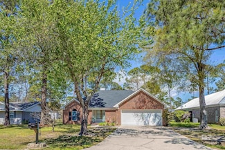 318 W 22nd Ave, Gulf Shores, AL 36542