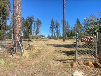 1475 Carroll Ln, Paradise, CA 95969