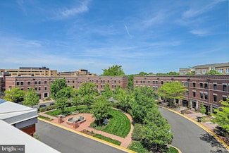 12127 Chancery Station Cir, Reston, VA 20190