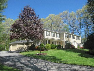45 Signal Ridge Way, East Greenwich, RI 02818