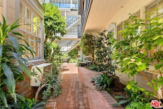 1324 Westwood Blvd, Los Angeles, CA 90024