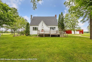 16544 S Chapin Rd, Elsie, MI 48831