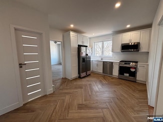 695-697 Elm St Unit 3, Kearny, NJ 07032