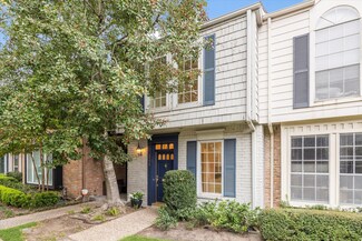3776 Lake St, Houston, TX 77098