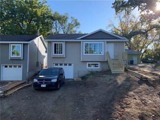 2335 SE 7th St, Des Moines, IA 50315