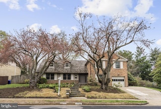 2744 N Quebec St, Arlington, VA 22207