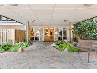 45 Eagle Crest Dr Unit 506, Lake Oswego, OR 97035