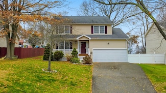 72 Broadmere Rd, Stratford, CT 06614
