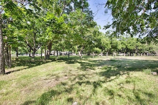 117 Settlement Dr Unit 9, Fredericksburg, TX 78624