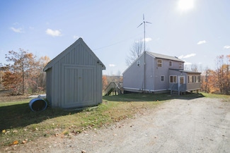 449 Adams Rd, Chesterville, ME 04938