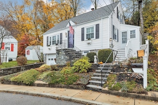 76 Potomac St, West Roxbury, MA 02132