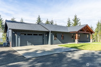 230 E Lone Fir Dr, Shelton, WA 98584