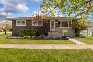 15100 Hamlin Ave, Midlothian, IL 60445
