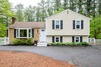 48 Brook St, Plympton, MA 02367