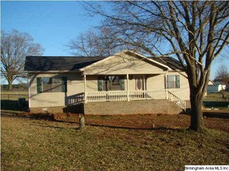 15 Willow Ln, Eastaboga, AL 36260
