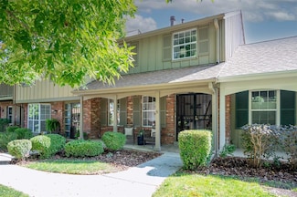9021 E Amherst Dr Unit B, Denver, CO 80231