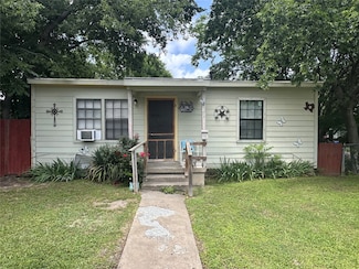 129 E Wanda Dr, Garland, TX 75040