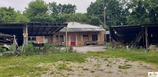 4215 N Dixie Hwy, Bonnieville, KY 42713