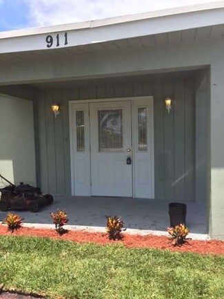 911 SW 31st Ave, Fort Lauderdale, FL 33312