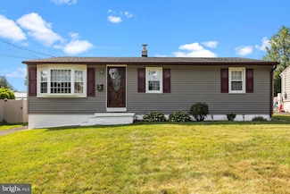 308 Edgley Ave, Horsham, PA 19044