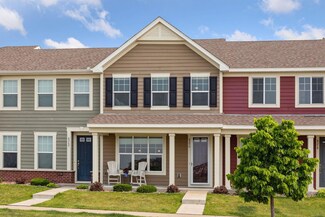 8256 Jonquil Ln N, Maple Grove, MN 55369