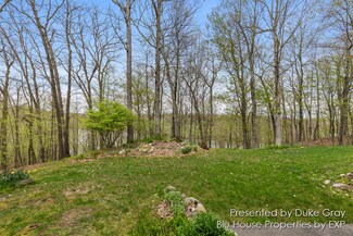 2739 N Marble Rd, Belding, MI 48809