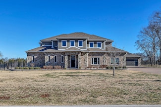 8200 Mona Rd, Murfreesboro, TN 37129